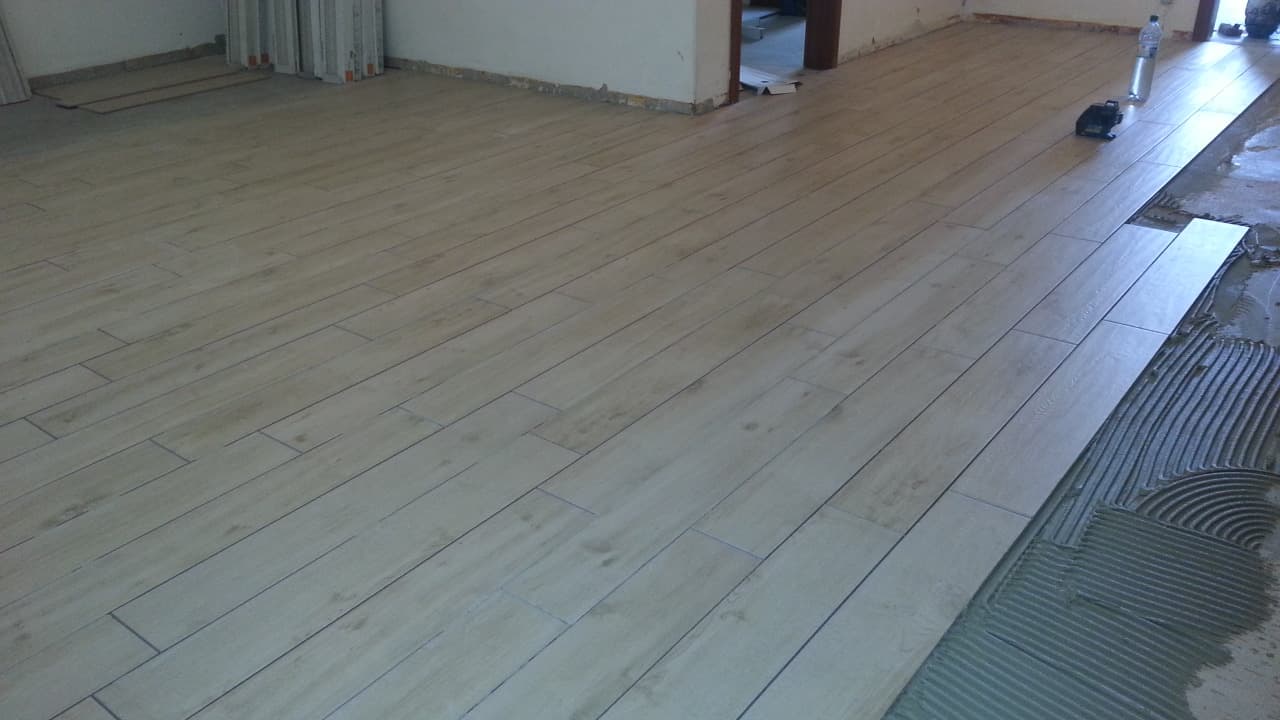 Fliesen Wohnraum verlegen Mainz – Die Fliesenleger